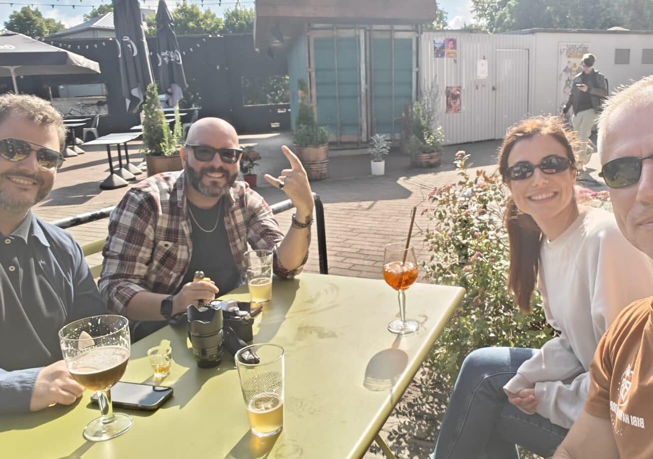 Greek SEOS enjoying a drink during the SEO Estonia 2026